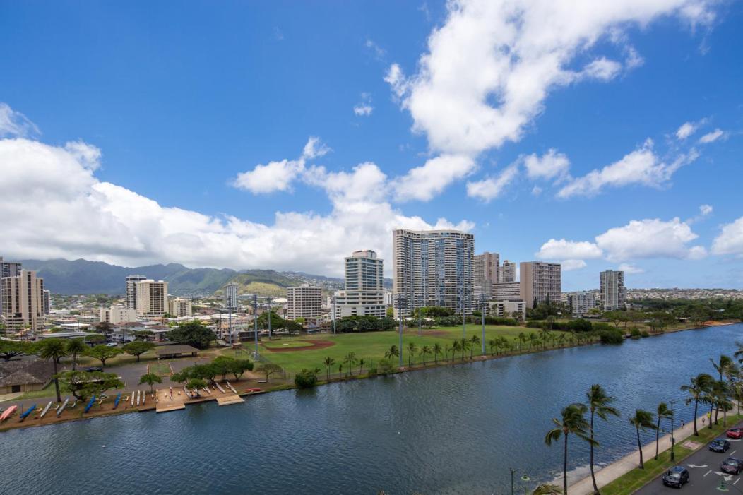 هونولولو Modern Waikiki Sleek Studio المظهر الخارجي الصورة